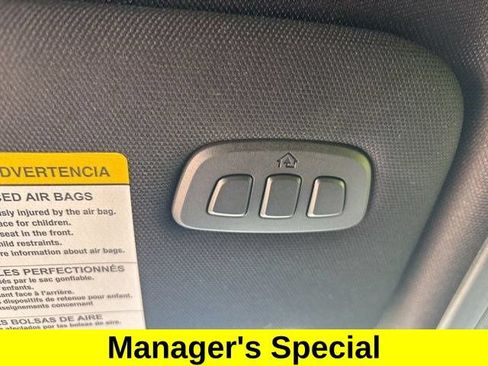 Used 2025 Ford Explorer ST-Line w/ ST-Line Street Pack AWD/4WD image 29