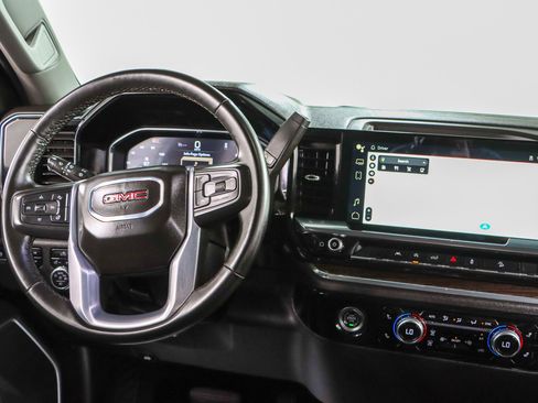 Used 2024 GMC Sierra 1500 Elevation w/ X31 Off-Road Package image 18