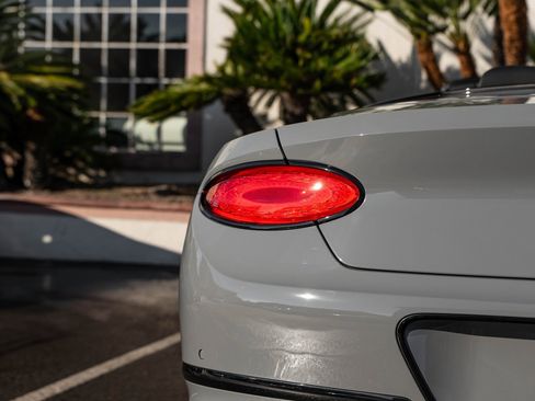 Used 2023 Bentley Continental GT Mulliner image 37