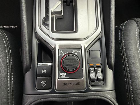 Used 2019 Subaru Forester Premium image 17