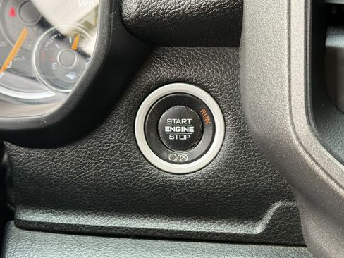 Used 2019 RAM 2500 Tradesman image 24