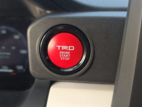 Used 2024 Toyota Tacoma TRD Off-Road AWD/4WD image 22