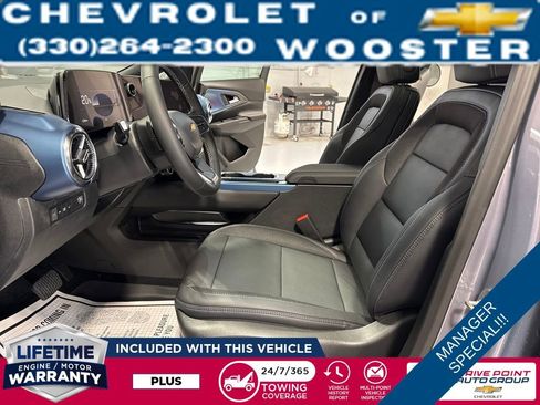 New 2026 Chevrolet Equinox EV LT image 12