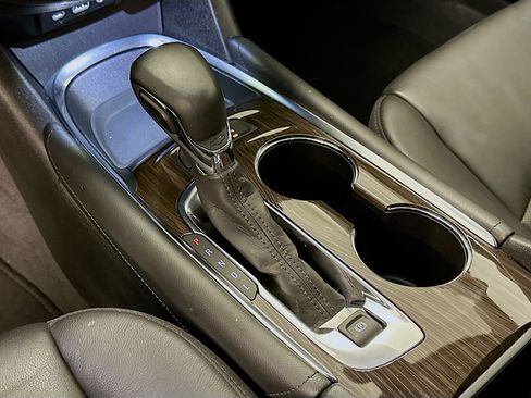 Used 2024 Chevrolet Malibu LT image 25