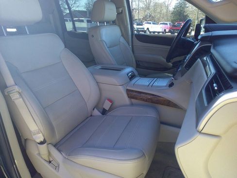 Used 2015 GMC Yukon XL Denali w/ Open Road Package image 21