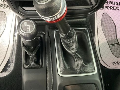 Certified 2020 Jeep Wrangler Sport image 25