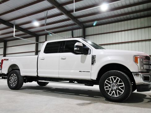 Used 2017 Ford F350 Lariat w/ Lariat Ultimate Package image 15