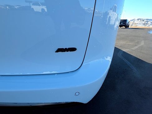 New 2026 Chrysler Pacifica Select image 19