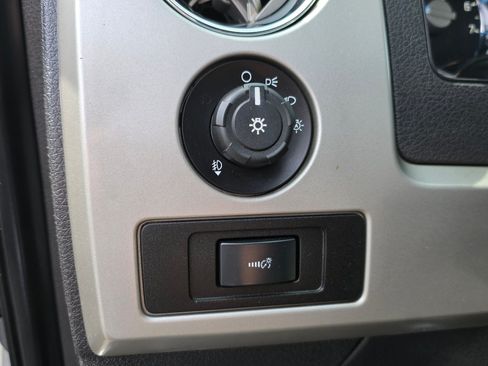Used 2011 Ford F150 Lariat w/ Lariat Plus Pkg AWD/4WD image 36