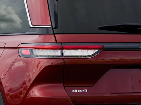 New 2026 Jeep Grand Cherokee Laredo X AWD/4WD image 10