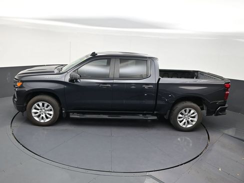 Used 2022 Chevrolet Silverado 1500 Custom image 14