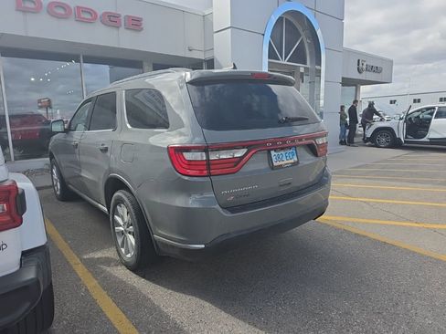 Used 2020 Dodge Durango SXT AWD/4WD image 4