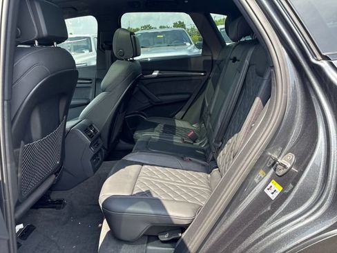 Used 2025 Audi SQ5 Premium Plus AWD/4WD image 11