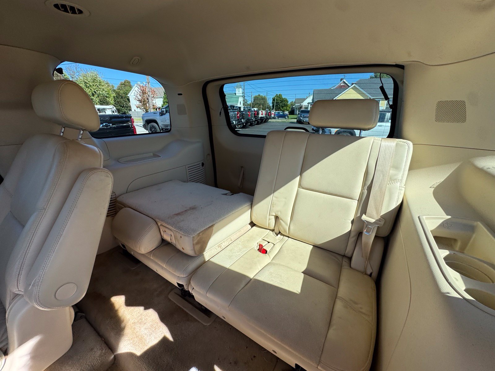 Used 2007 Cadillac Escalade AWD w/ Climate Package image 25