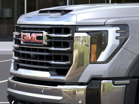 New 2026 GMC Sierra 3500 SLT w/ Texas SLT Premium Package AWD/4WD image 13