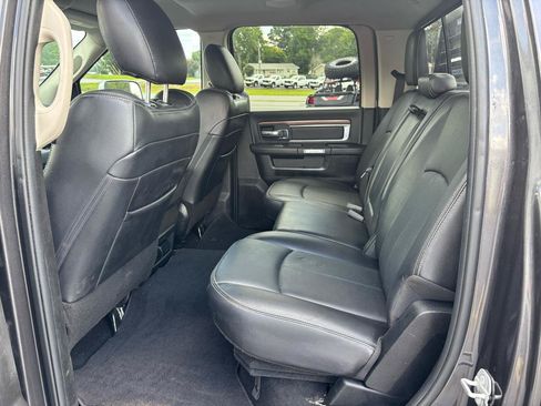 Used 2018 RAM 3500 Laramie AWD/4WD image 11