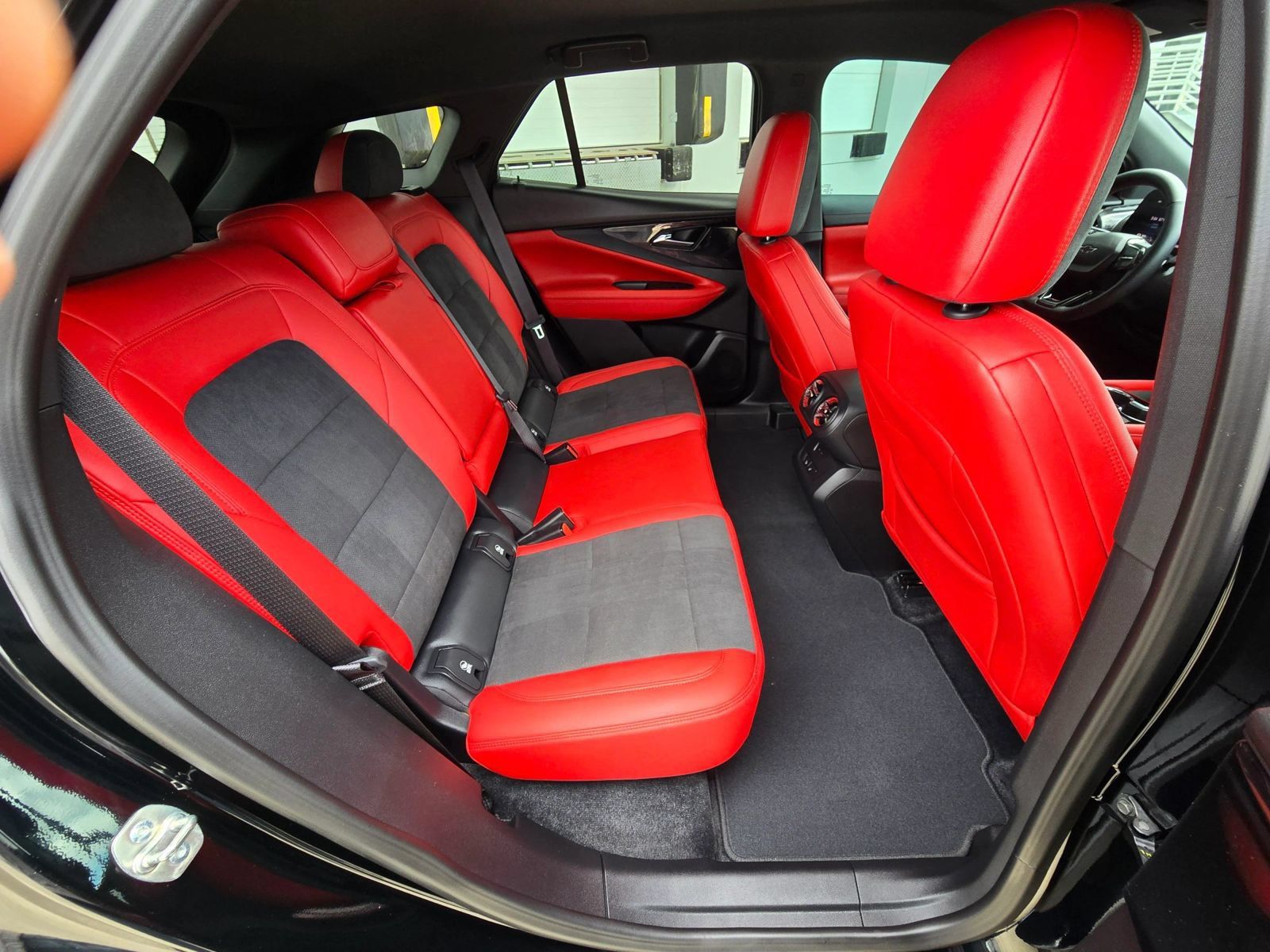 Used 2024 Chevrolet Blazer EV RS RWD image 17