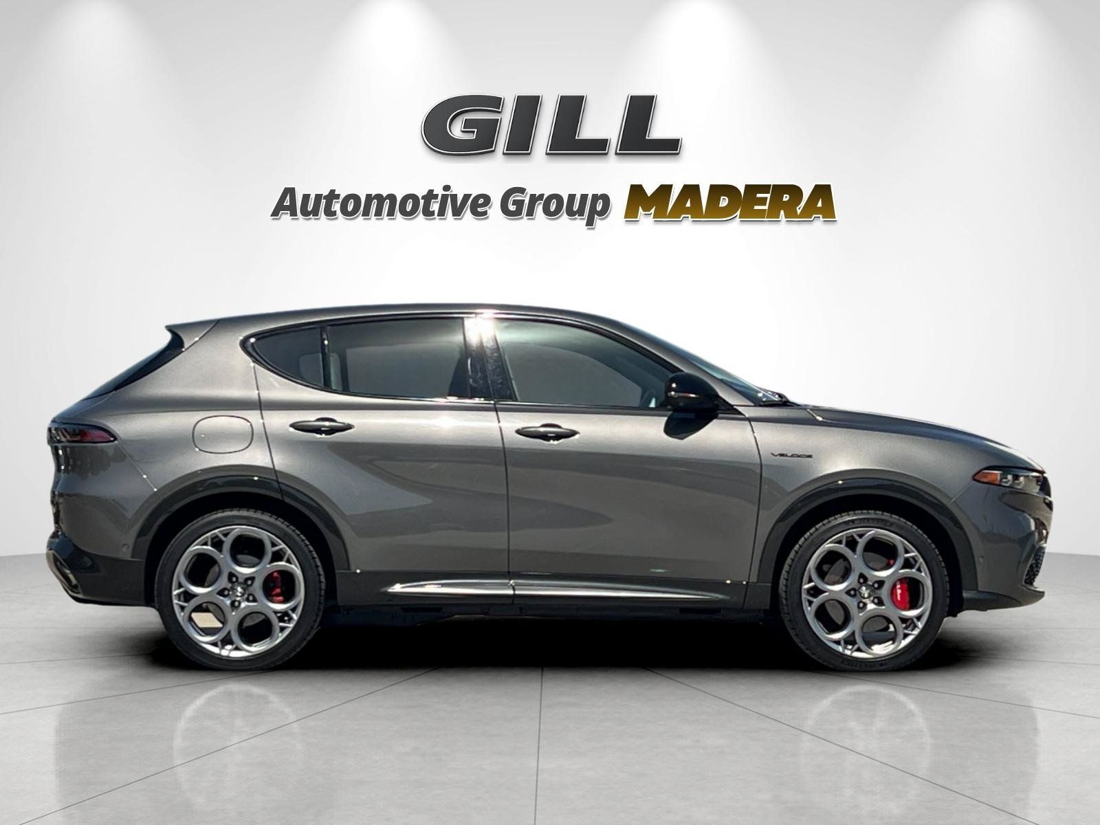 Used 2024 Alfa Romeo Tonale Veloce w/ Active Assist Package AWD/4WD image 2