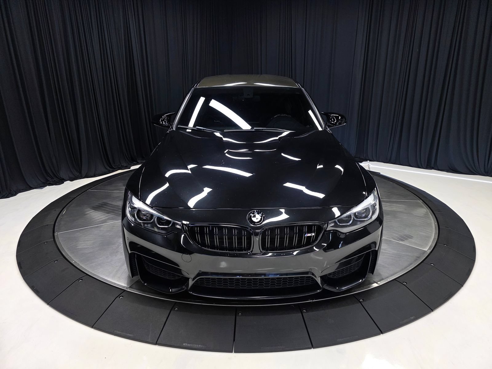 Used 2018 BMW M3 w/ Competition Package RWD image 8