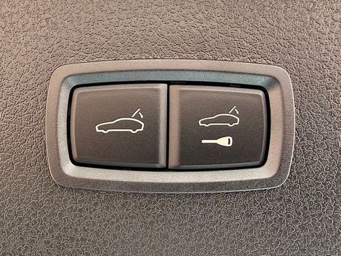 New 2026 Porsche Macan S image 27