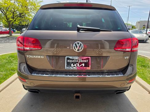 Used 2014 Volkswagen Touareg VR6 AWD/4WD image 6