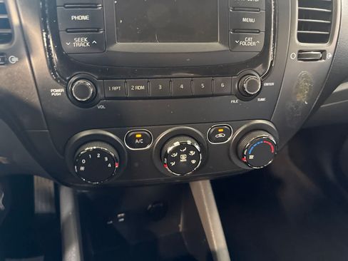 Used 2017 Kia Forte LX FWD image 26