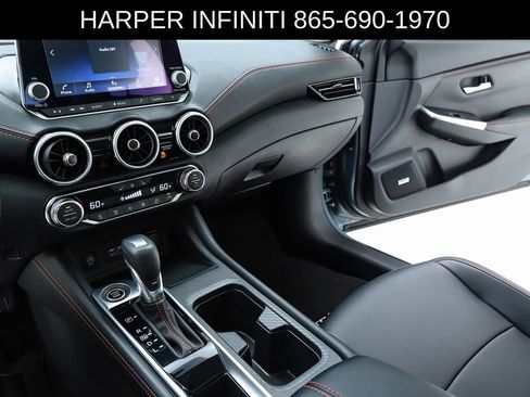 Used 2024 Nissan Sentra SR w/ SR Premium Package FWD image 60