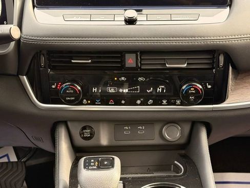 New 2026 Nissan Rogue Platinum w/ Platinum Premium Package image 28