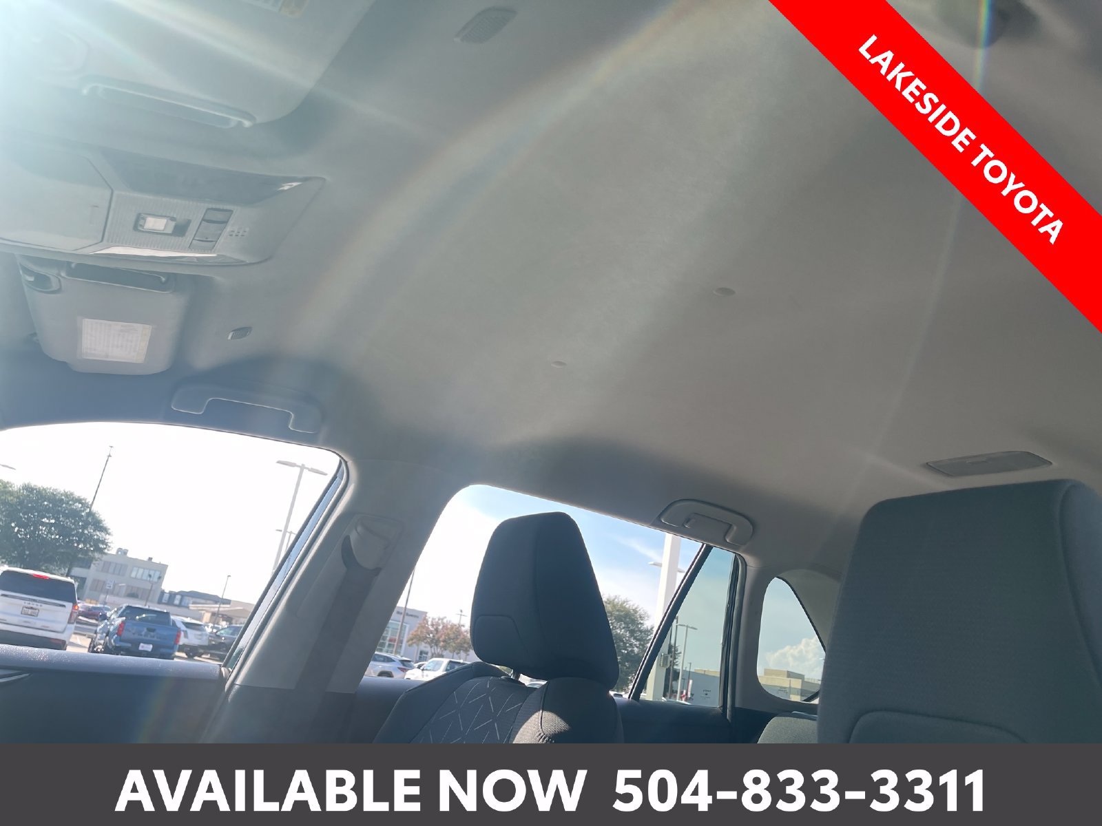 Used 2024 Toyota RAV4 XLE FWD image 29