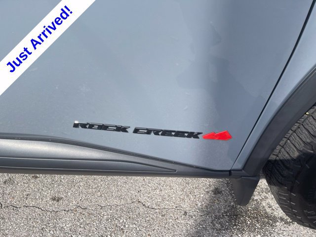 Used 2025 Nissan Rogue SV AWD/4WD image 3