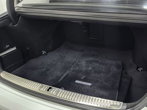 Used 2021 Genesis G90 3.3T Premium image 26