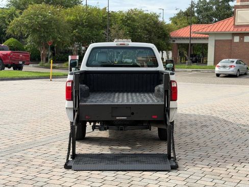 Used 2016 Ford F250 XL w/ Power Equipment Group RWD image 13