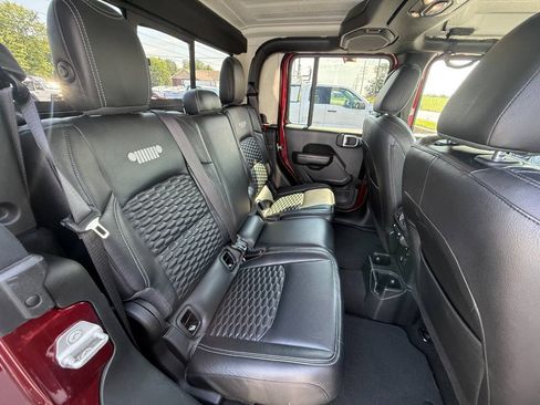 Used 2021 Jeep Gladiator Sport AWD/4WD image 11