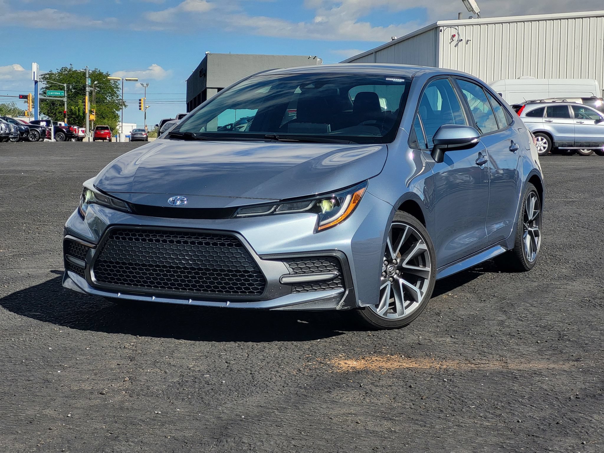Used 2020 Toyota Corolla SE w/ SE Premium Package FWD image 1
