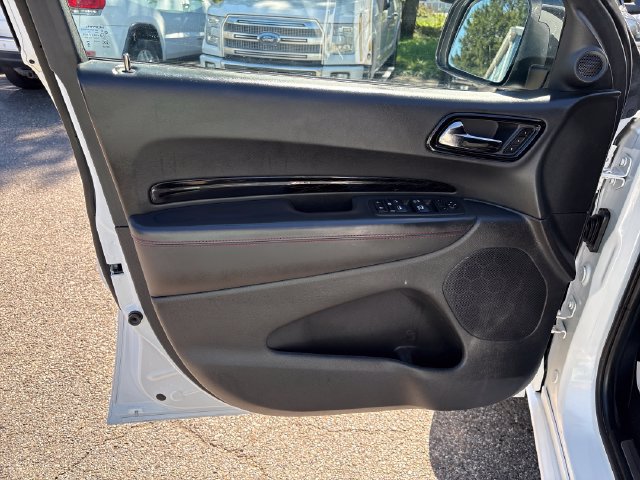 Used 2025 Dodge Durango GT AWD/4WD image 7