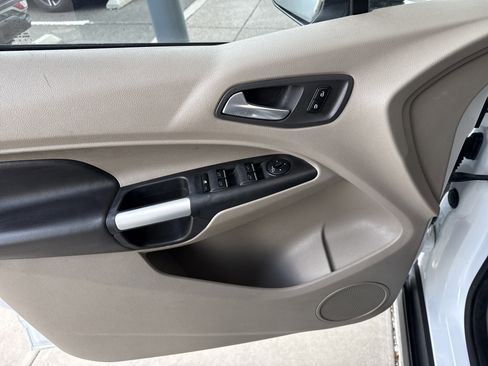 Used 2015 Ford Transit Connect Titanium image 22
