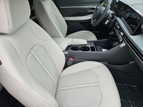 New 2026 Hyundai Sonata SEL FWD image 14