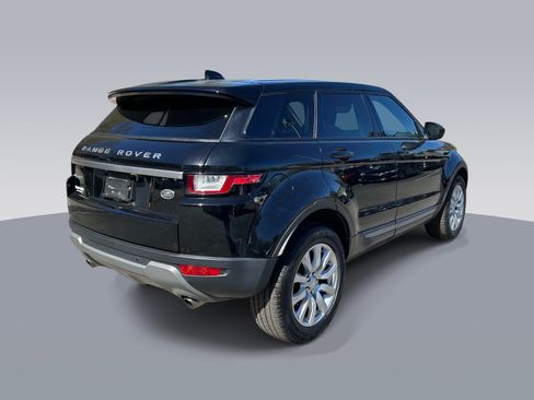 Used 2018 Land Rover Range Rover Evoque SE AWD/4WD image 3