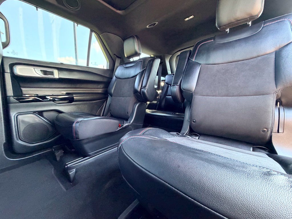 Used 2024 Ford Explorer ST w/ Equipment Group 401A AWD/4WD image 19