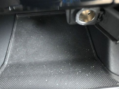 Used 2016 Honda Accord EX image 17