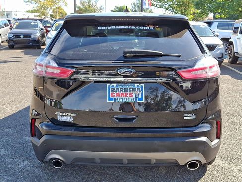 Used 2020 Ford Edge SEL w/ Convenience Package image 5