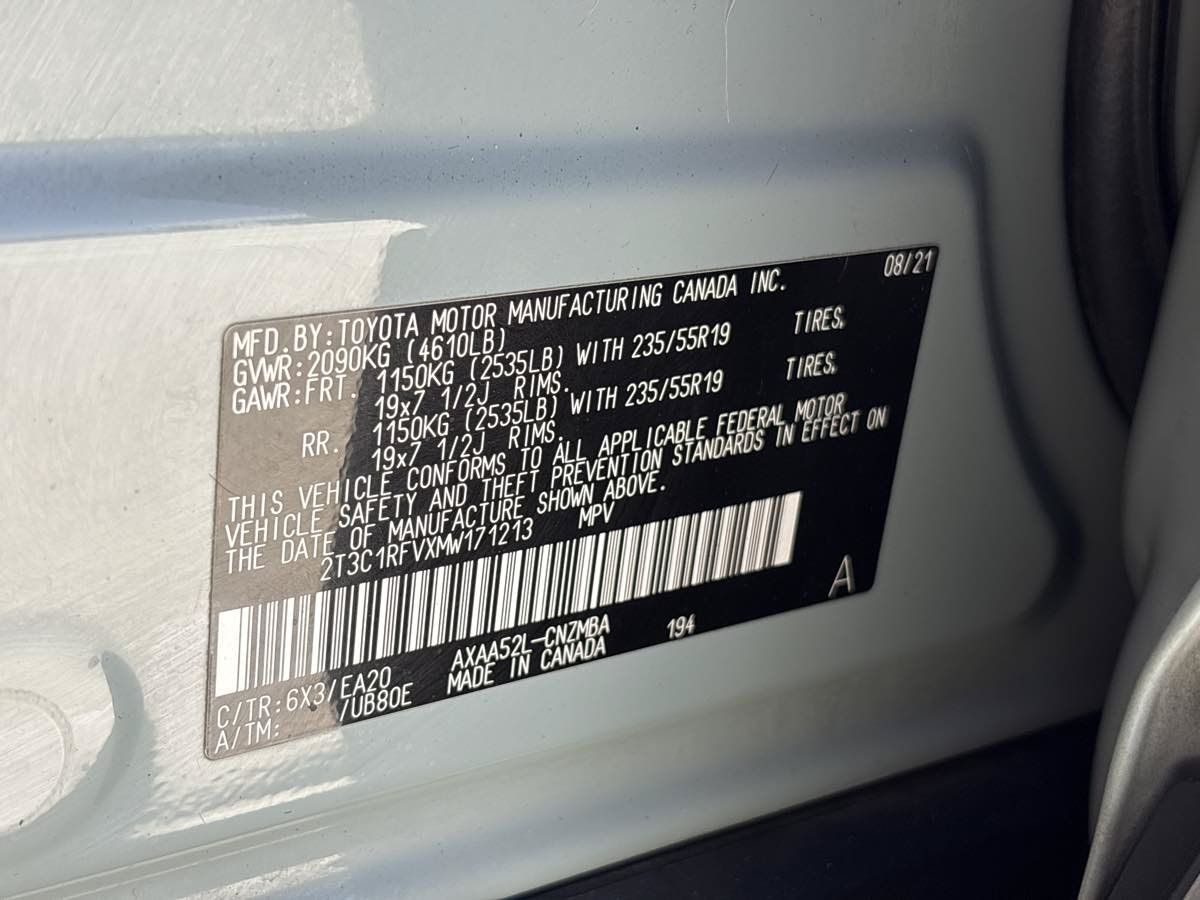 Used 2021 Toyota RAV4 XLE Premium w/ Carpet Mat Package (TMS) FWD image 28
