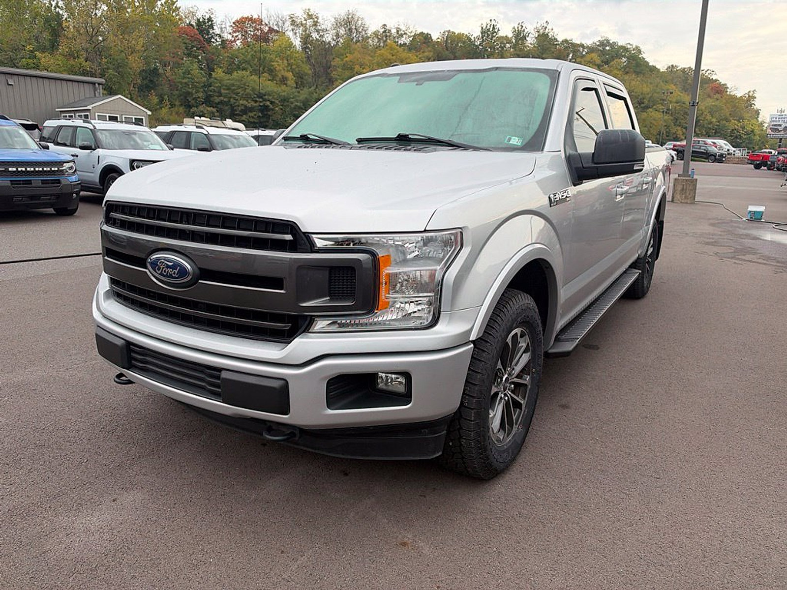 Certified 2018 Ford F150 XLT w/ Equipment Group 302A Luxury AWD/4WD image 5