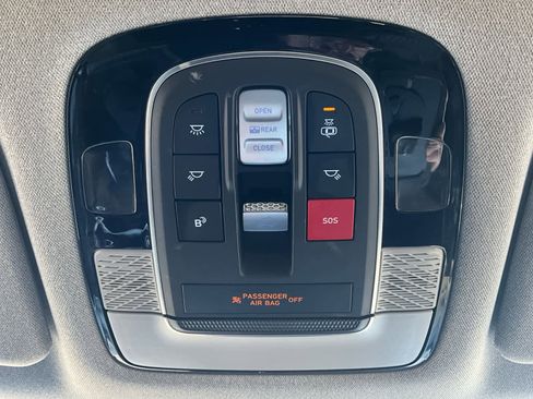 Used 2024 Hyundai Palisade Limited image 26