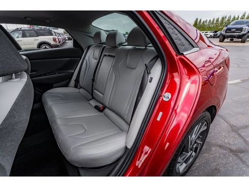 Used 2024 Hyundai Elantra Limited FWD image 24