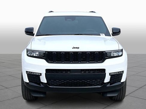 New 2025 Jeep Grand Cherokee L Limited w/ Black Appearance Package AWD/4WD image 4
