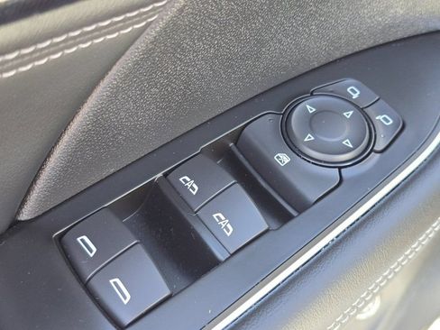 Used 2023 Buick Envision Preferred AWD/4WD image 26