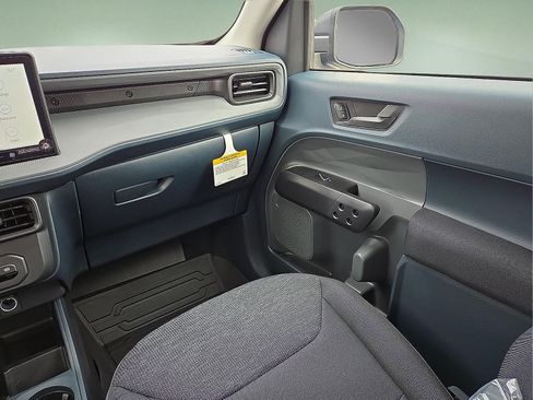 New 2026 Ford Maverick XL image 12