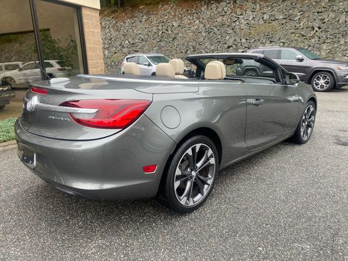 Used 2017 Buick Cascada Premium image 2