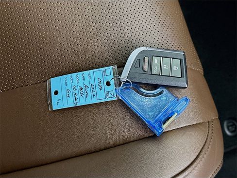 Used 2022 Acura MDX SH-AWD w/ Technology Package image 37